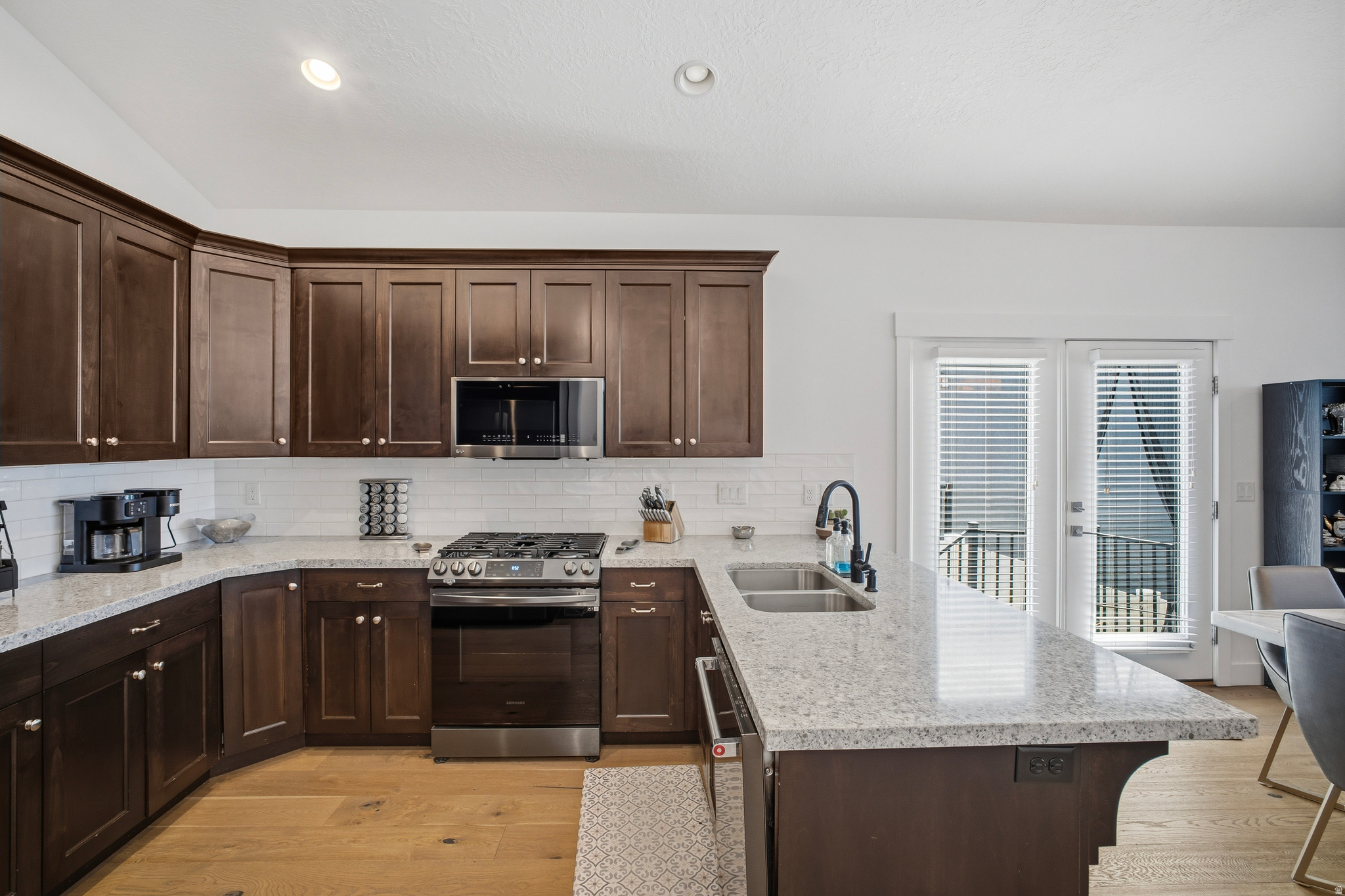 BRIDLEWOOD COURT - Residential