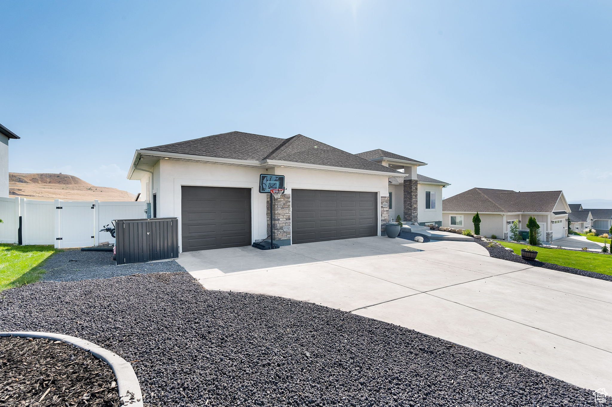 VISTAS AT DRY CANYON - Residential