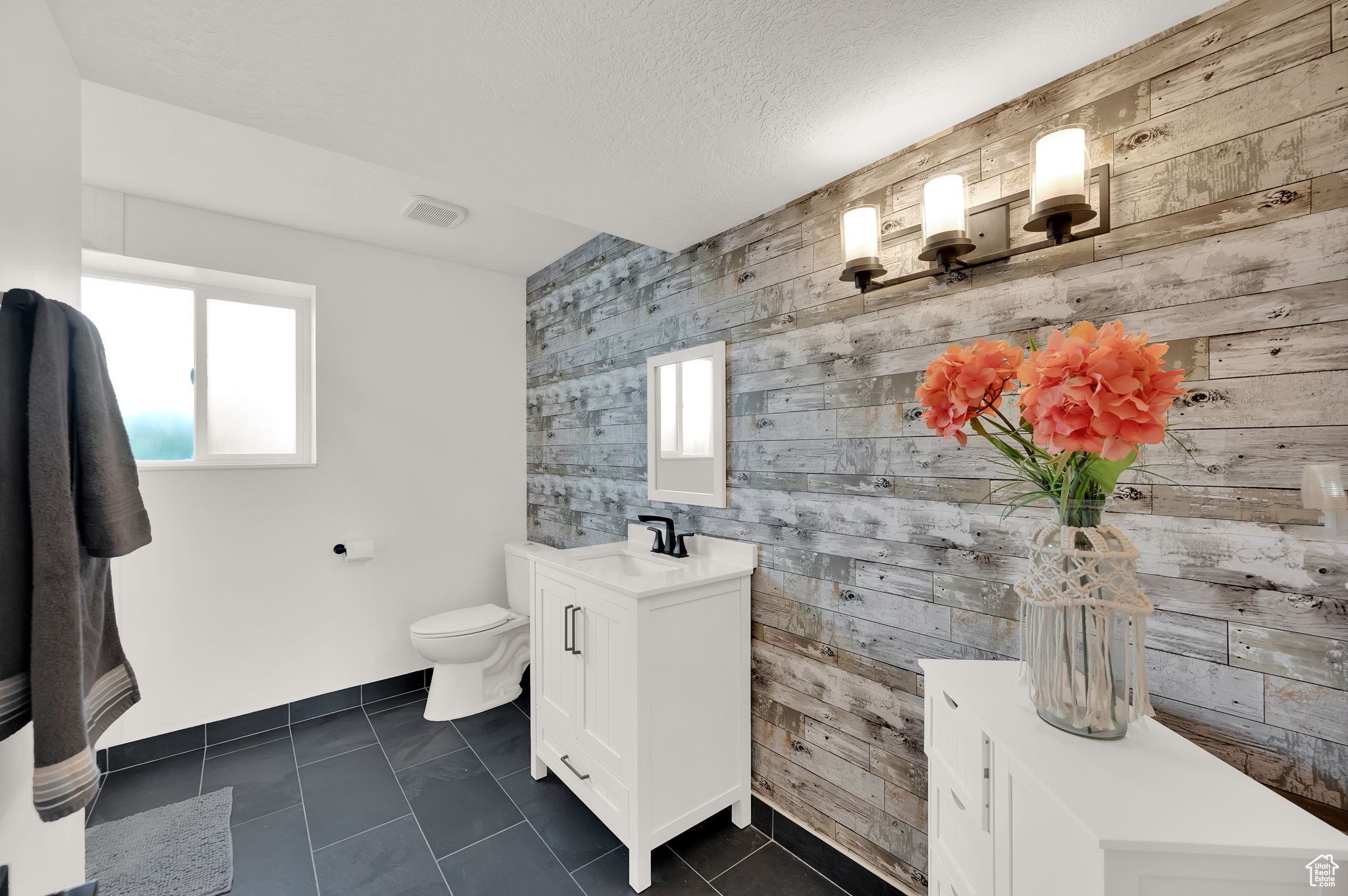 VISTAS AT DRY CANYON - Residential