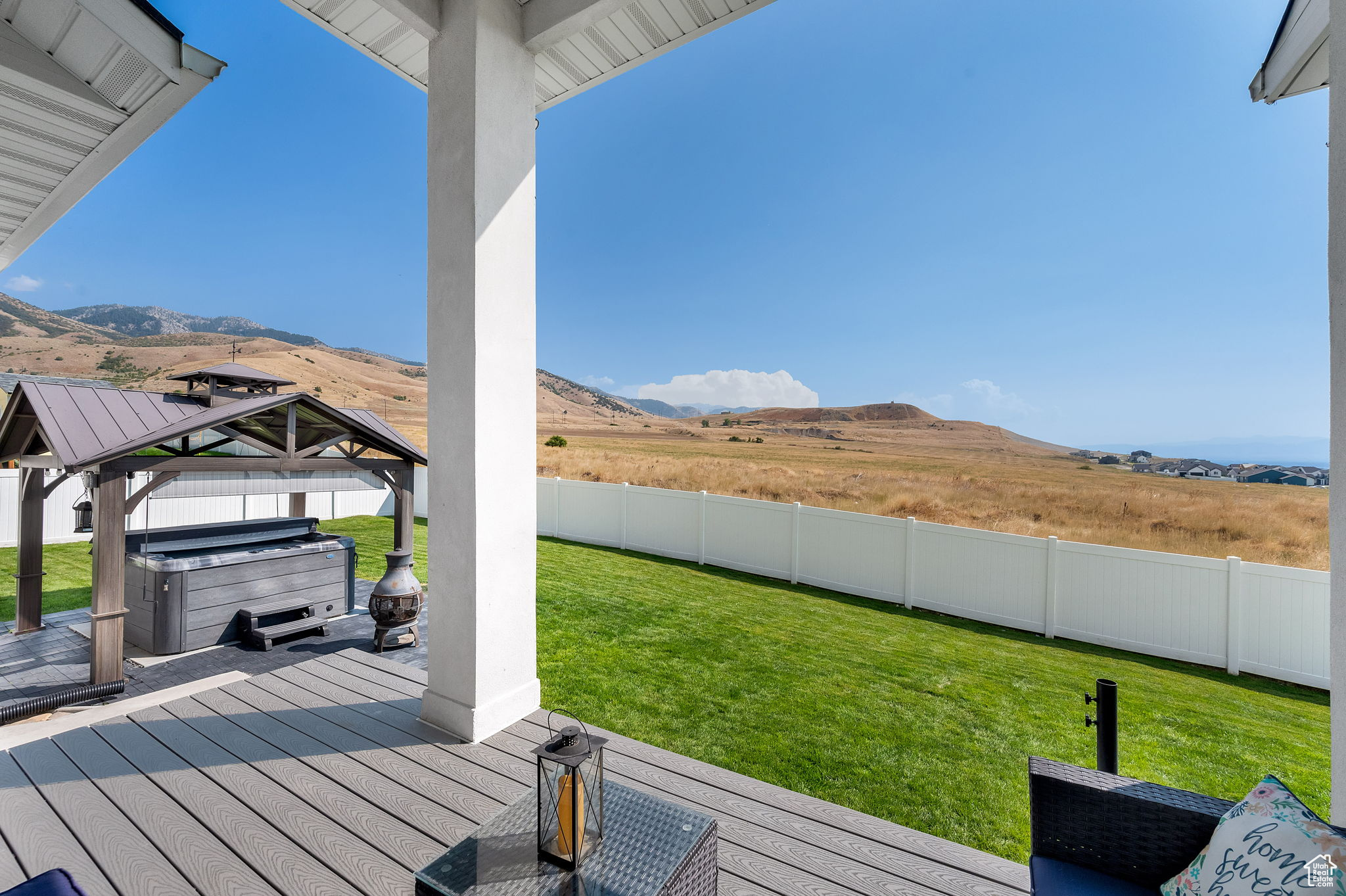 VISTAS AT DRY CANYON - Residential