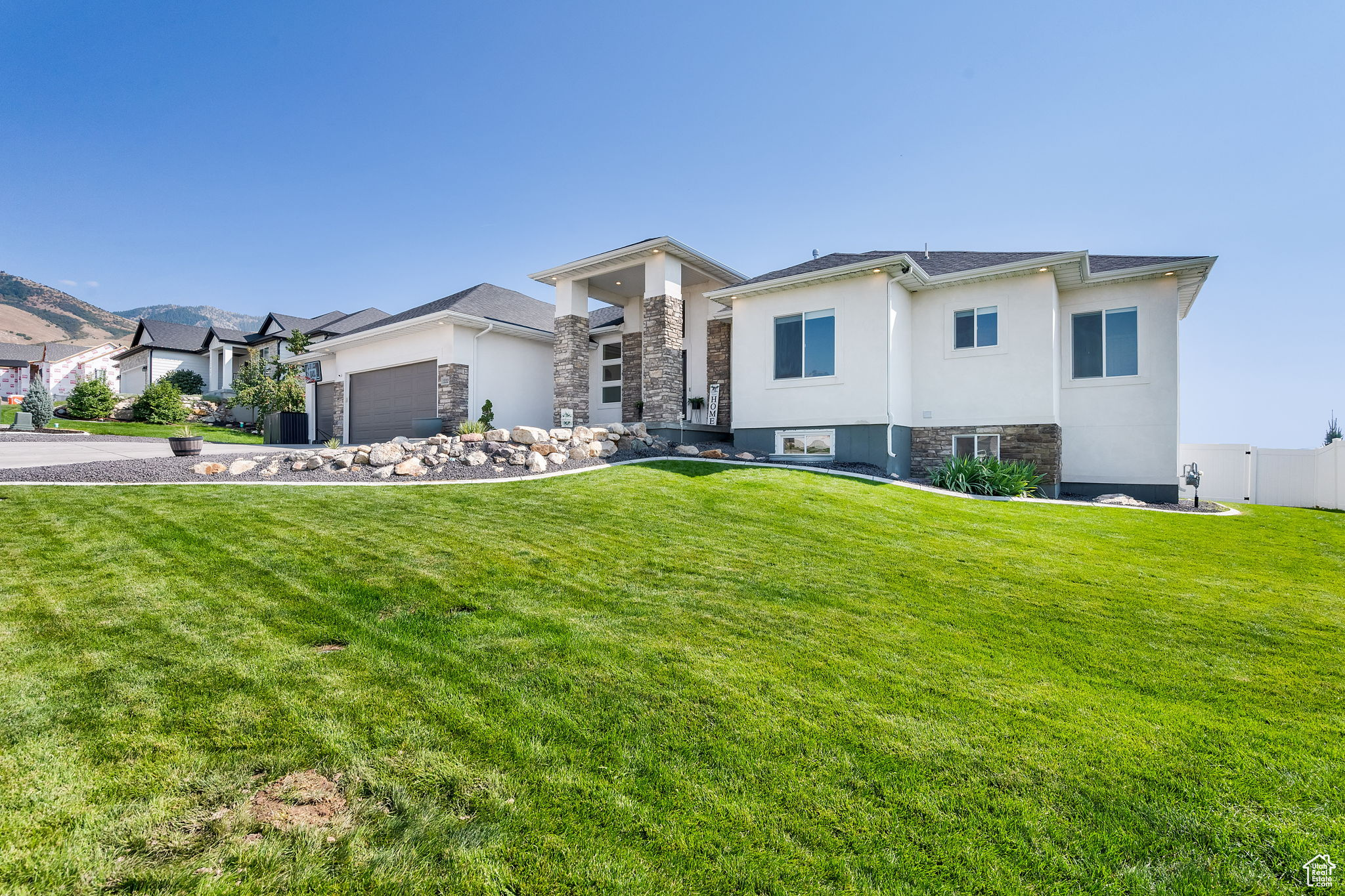 VISTAS AT DRY CANYON - Residential