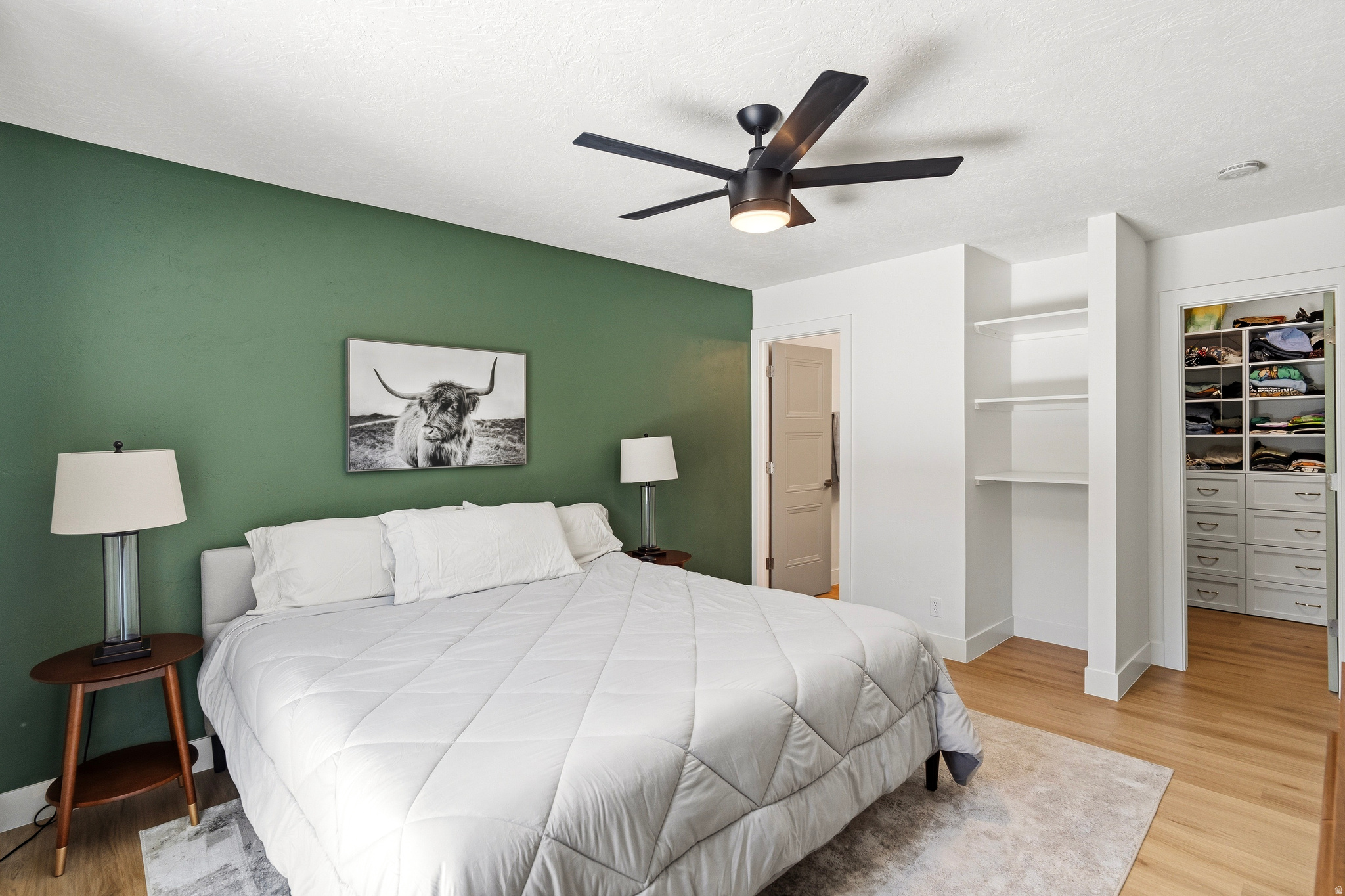 SUNRISE VILLAGE TH A - Residential