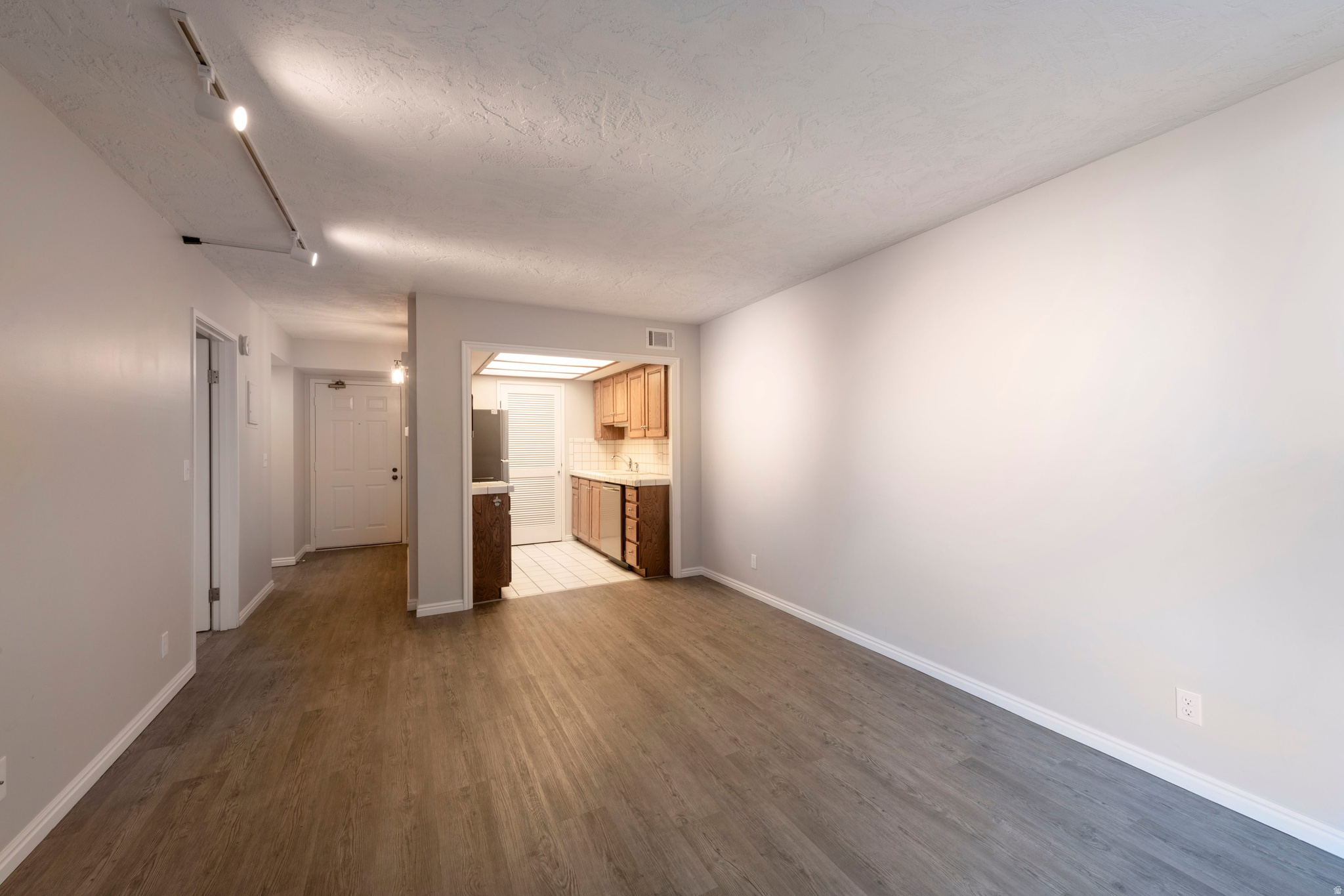 ARLINGTON PLACE - Residential