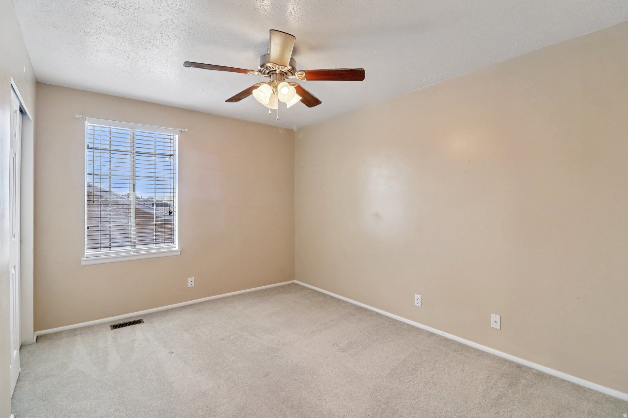 ROSEWOOD MANNER - Residential