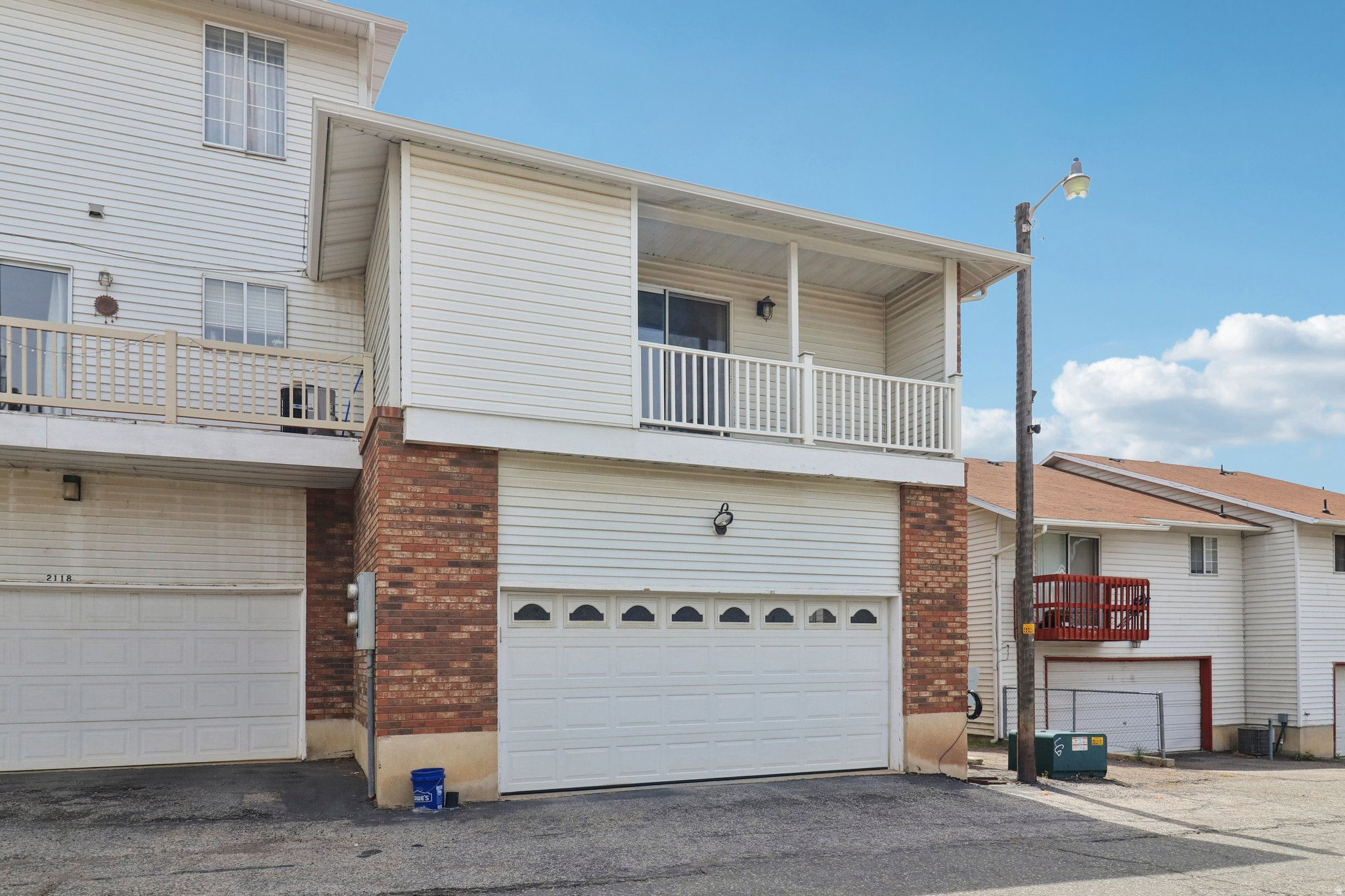 ROSEWOOD MANNER - Residential