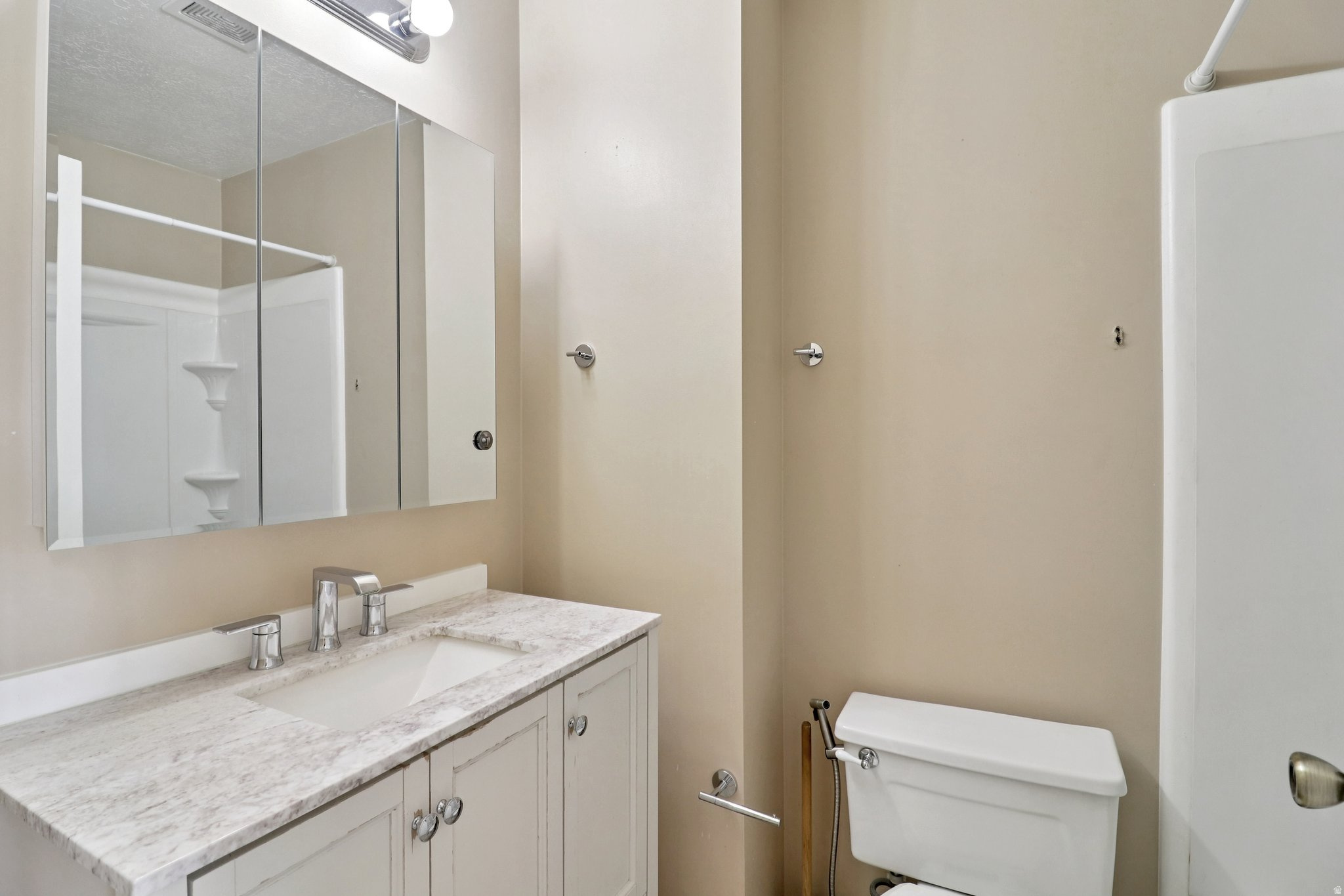 ROSEWOOD MANNER - Residential