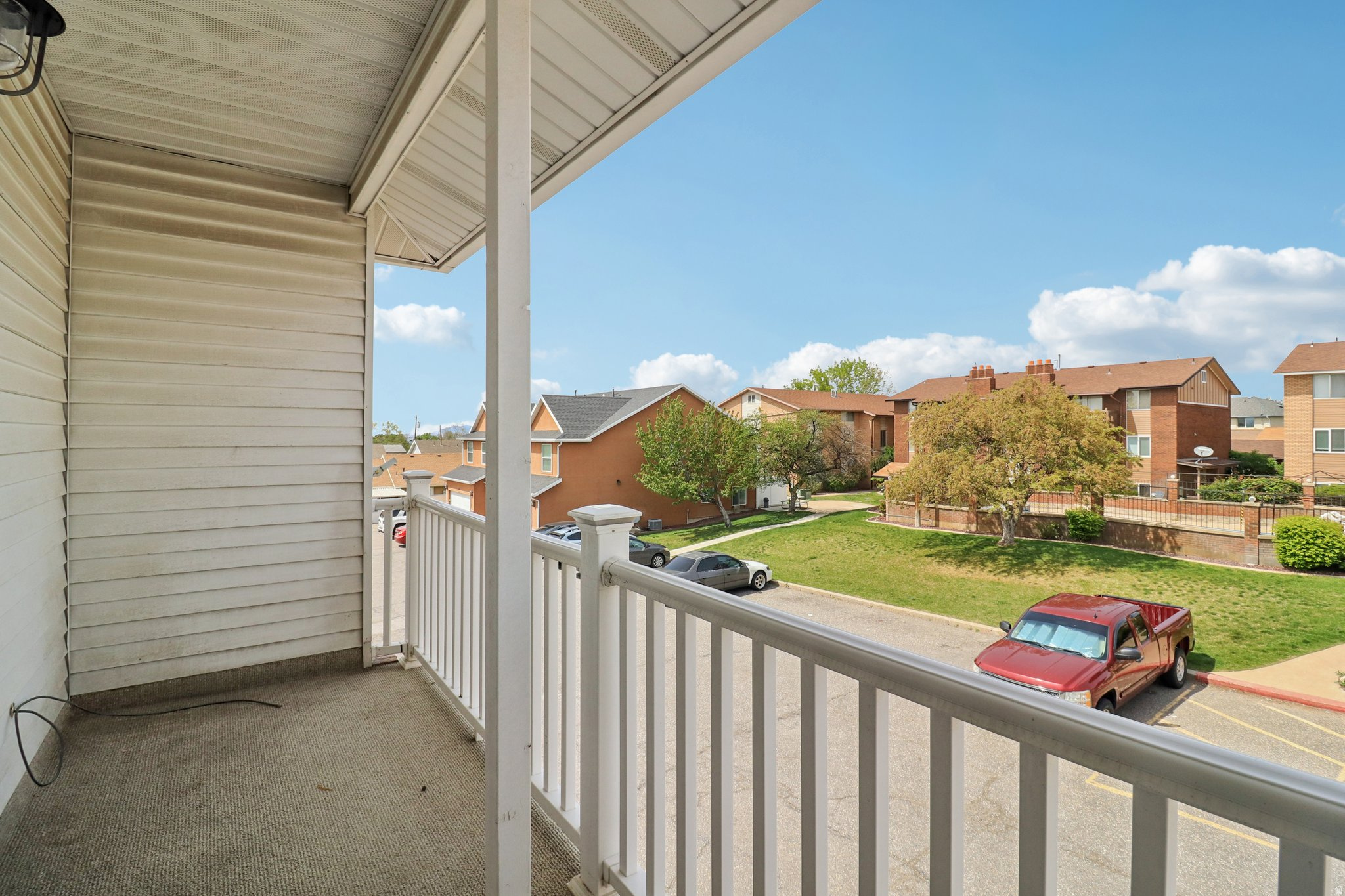 ROSEWOOD MANNER - Residential