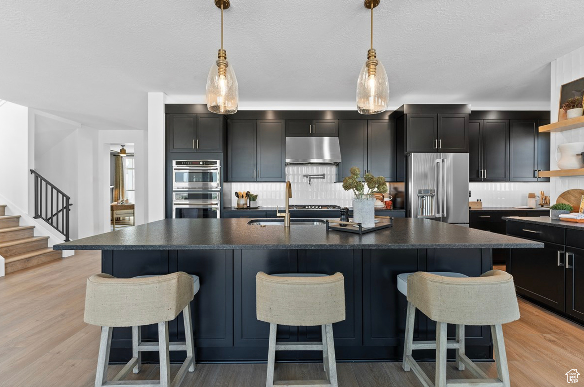 GROVE ACRES - Residential