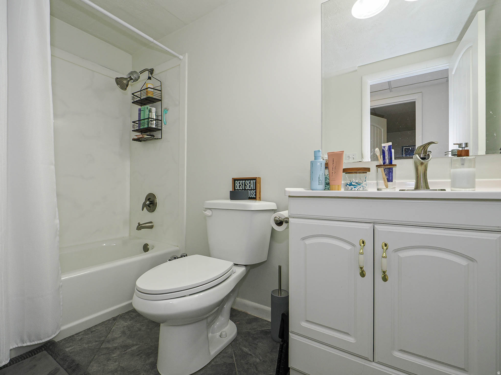 IMPERIAL SQUARE #2 - Residential