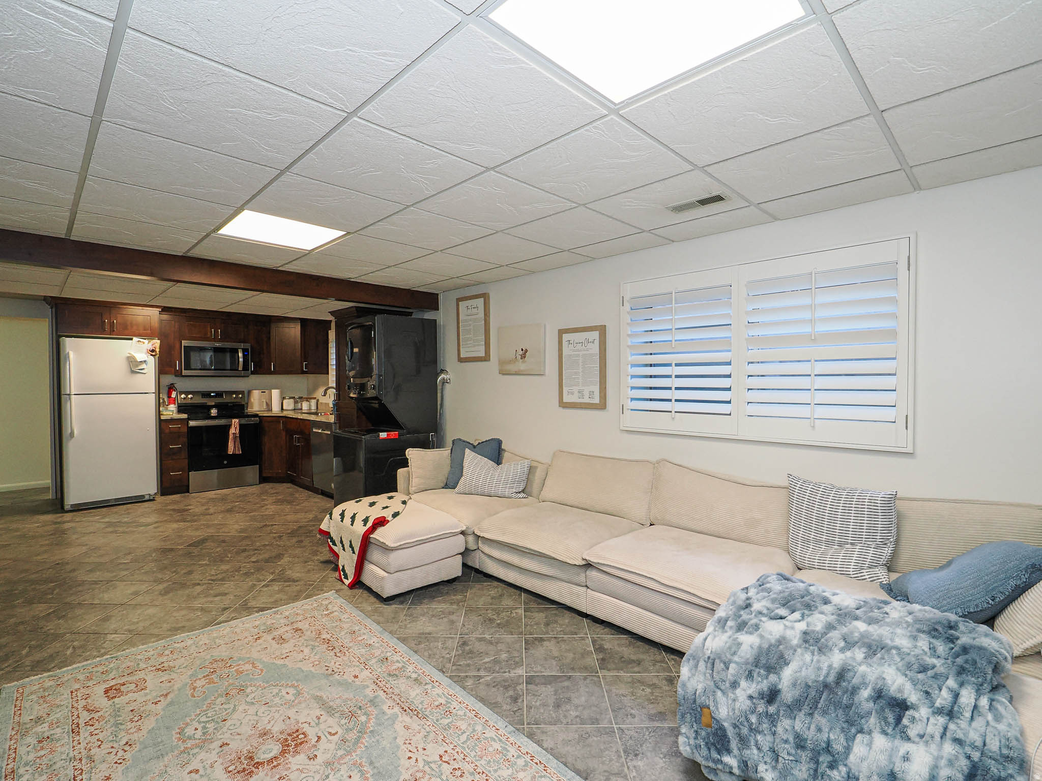 IMPERIAL SQUARE #2 - Residential