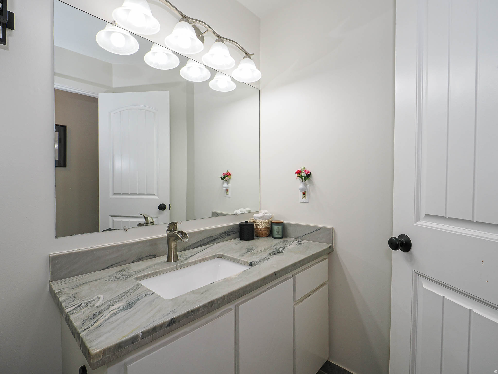 IMPERIAL SQUARE #2 - Residential