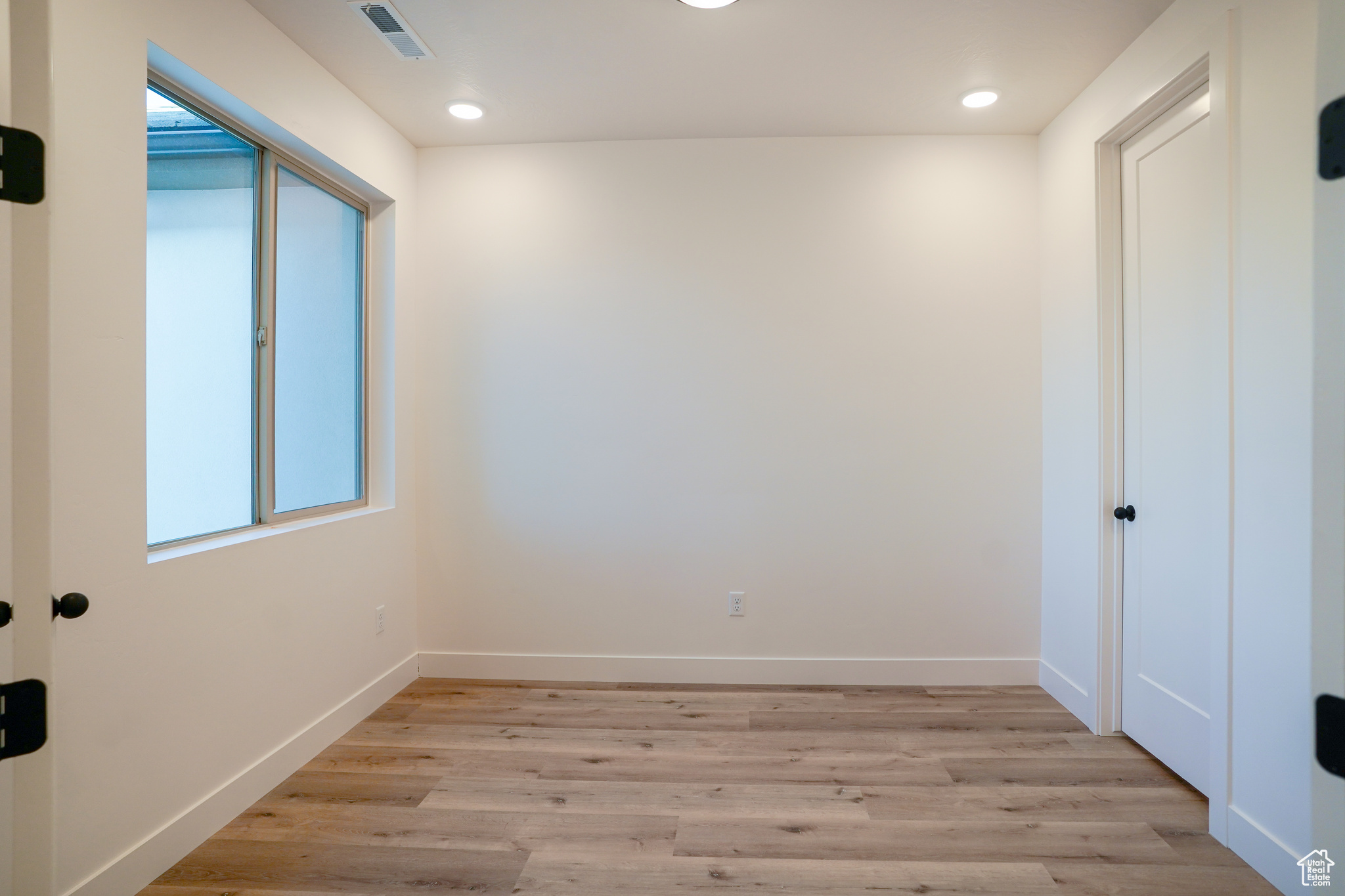 SANDS COVE - Residential