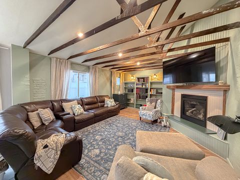 Tiny photo for 1216 E LOAFER VIEW DR, Payson, UT 84651 (MLS # 2139488)