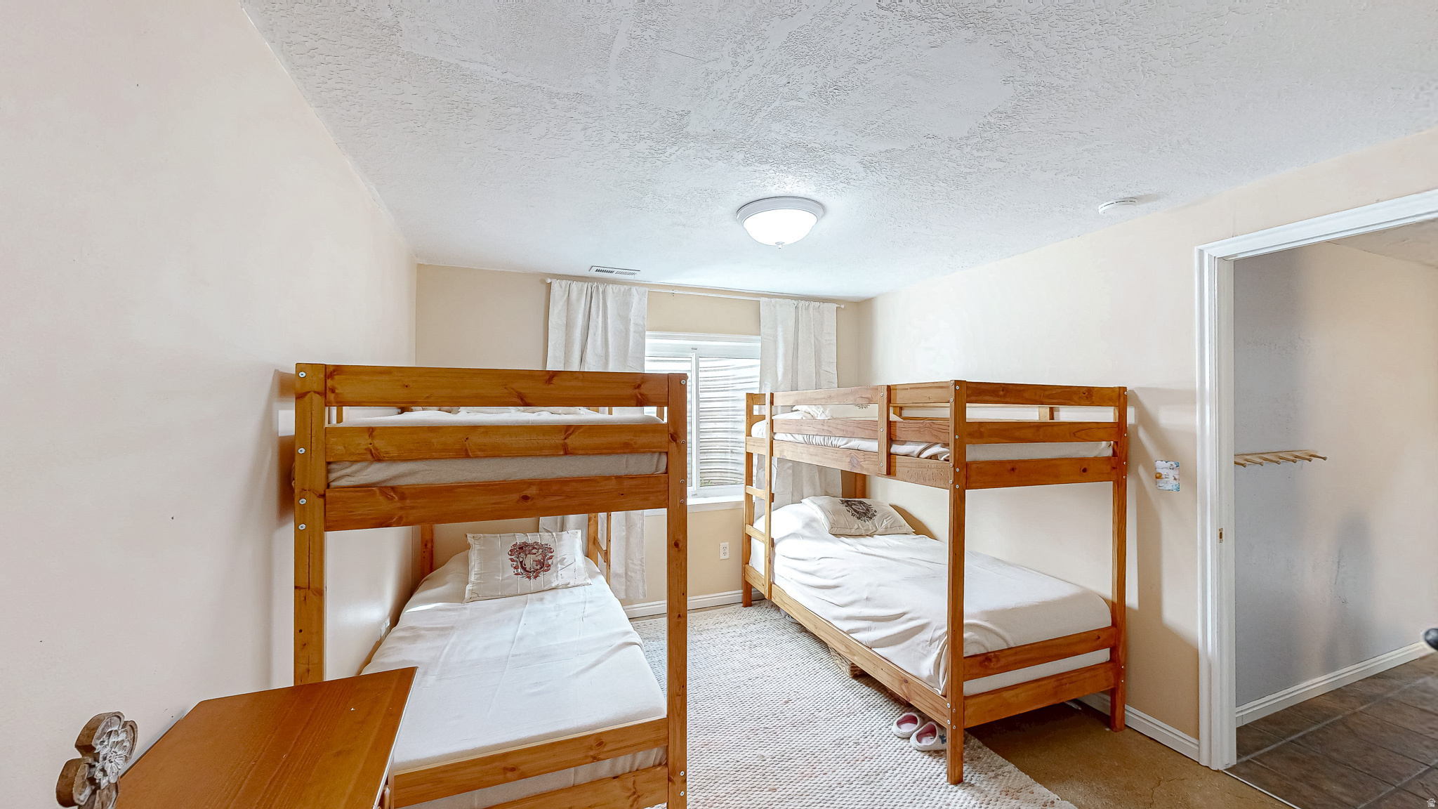 MOUNTAIN VIEW - Residential