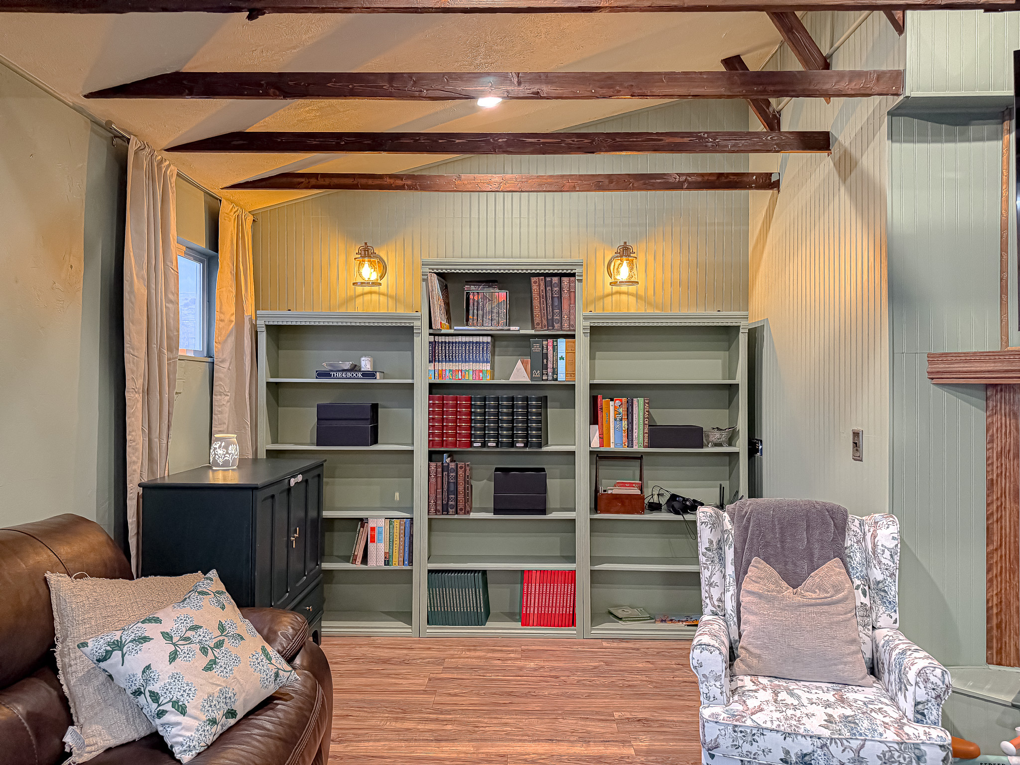 MOUNTAIN VIEW - Residential