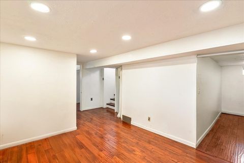 Tiny photo for 2595 S 800 E, Salt Lake City, UT 84106 (MLS # 2127344)