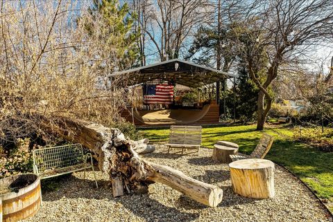 Tiny photo for 2595 S 800 E, Salt Lake City, UT 84106 (MLS # 2127344)