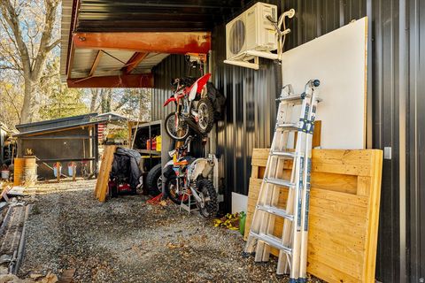 Tiny photo for 2595 S 800 E, Salt Lake City, UT 84106 (MLS # 2127344)