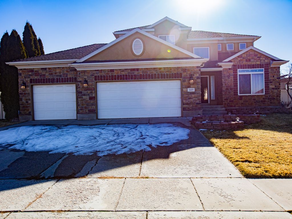 Photo of 3405 W 4525 S, West Haven, UT 84401 (MLS # 2135989)