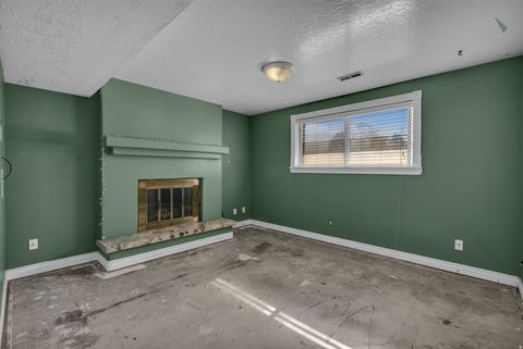 Tiny photo for 1190 W 4575 S, Riverdale, UT 84405 (MLS # 2121373)
