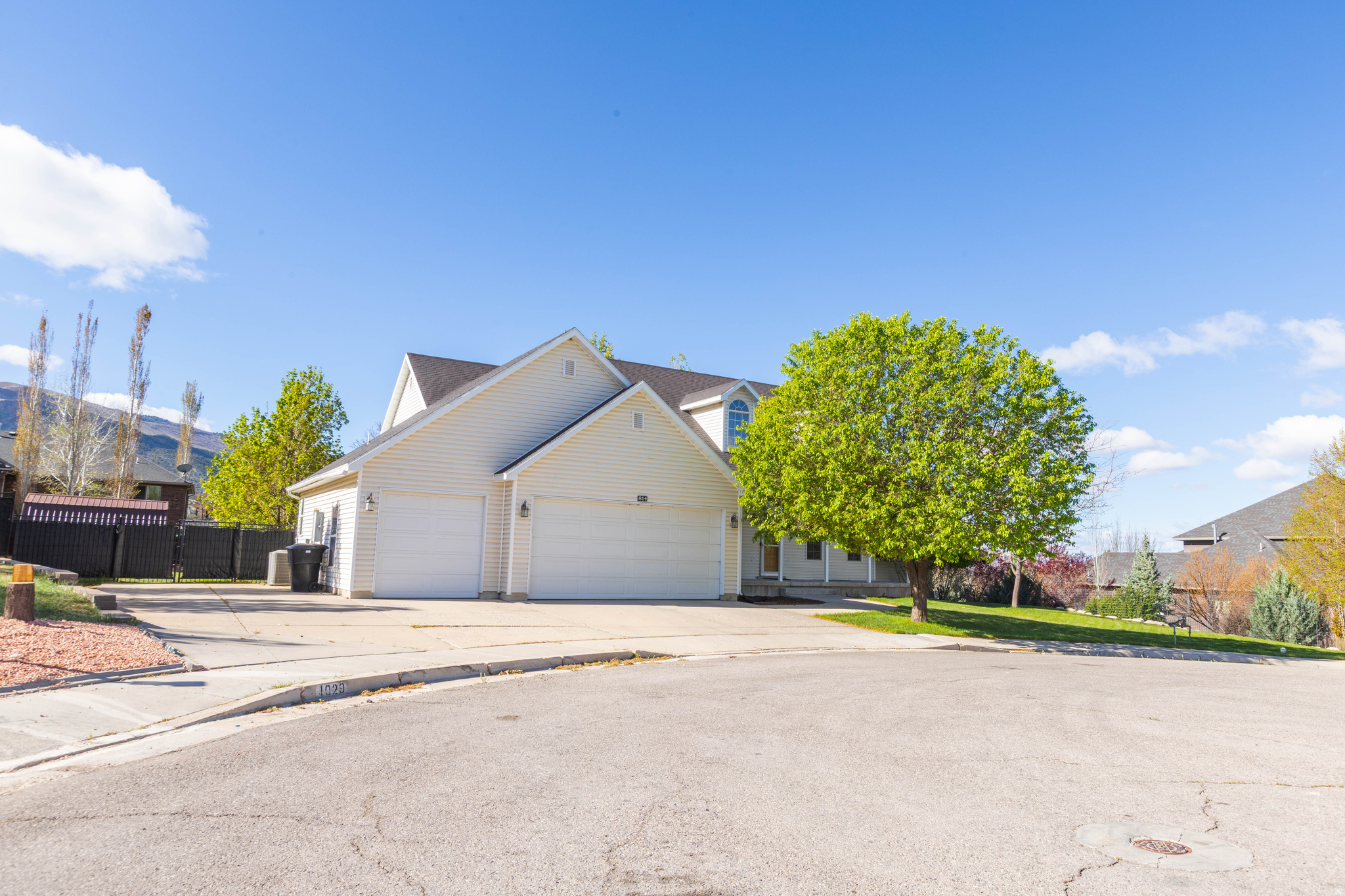 SHINGLE MILL SUBDIVI - Residential