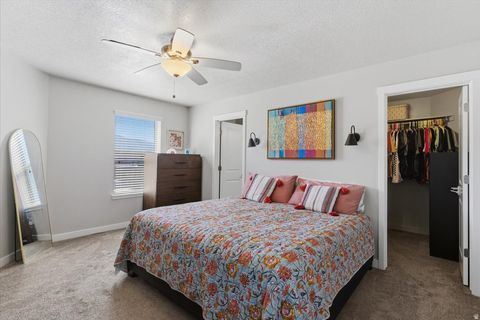 Tiny photo for 370 W KNIGHTS LN, Layton, UT 84041 (MLS # 2158621)