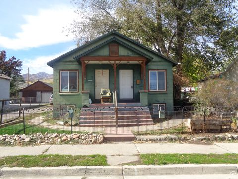 Photo of 3024 S 8850 W, Magna, UT 84044 (MLS # 2117442) Photo of 3024 S 8850 W, Magna, UT 84044 (MLS # 2117442)