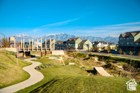 DAYBREAK - Residential