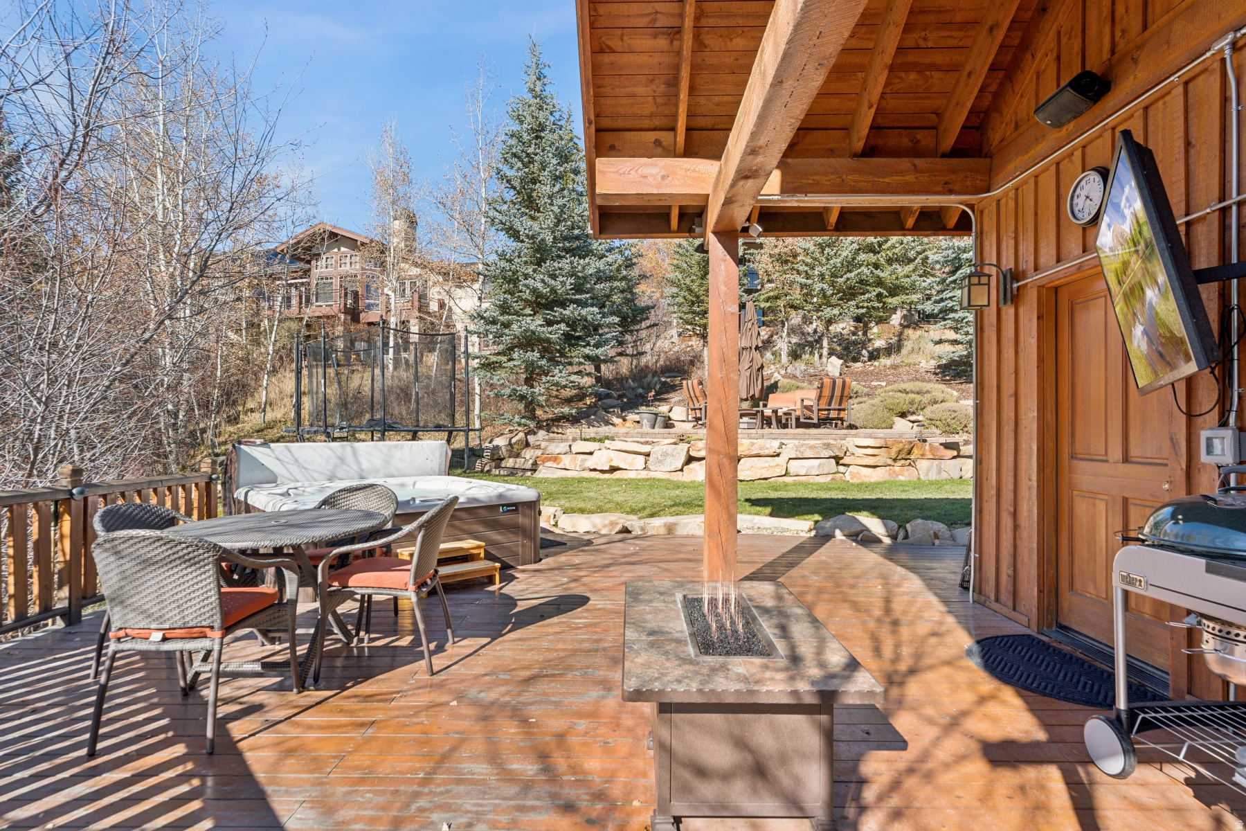 Park City, Utah 84098, United States, 4 Bedrooms Bedrooms, ,4 BathroomsBathrooms,Residential,Active,239098