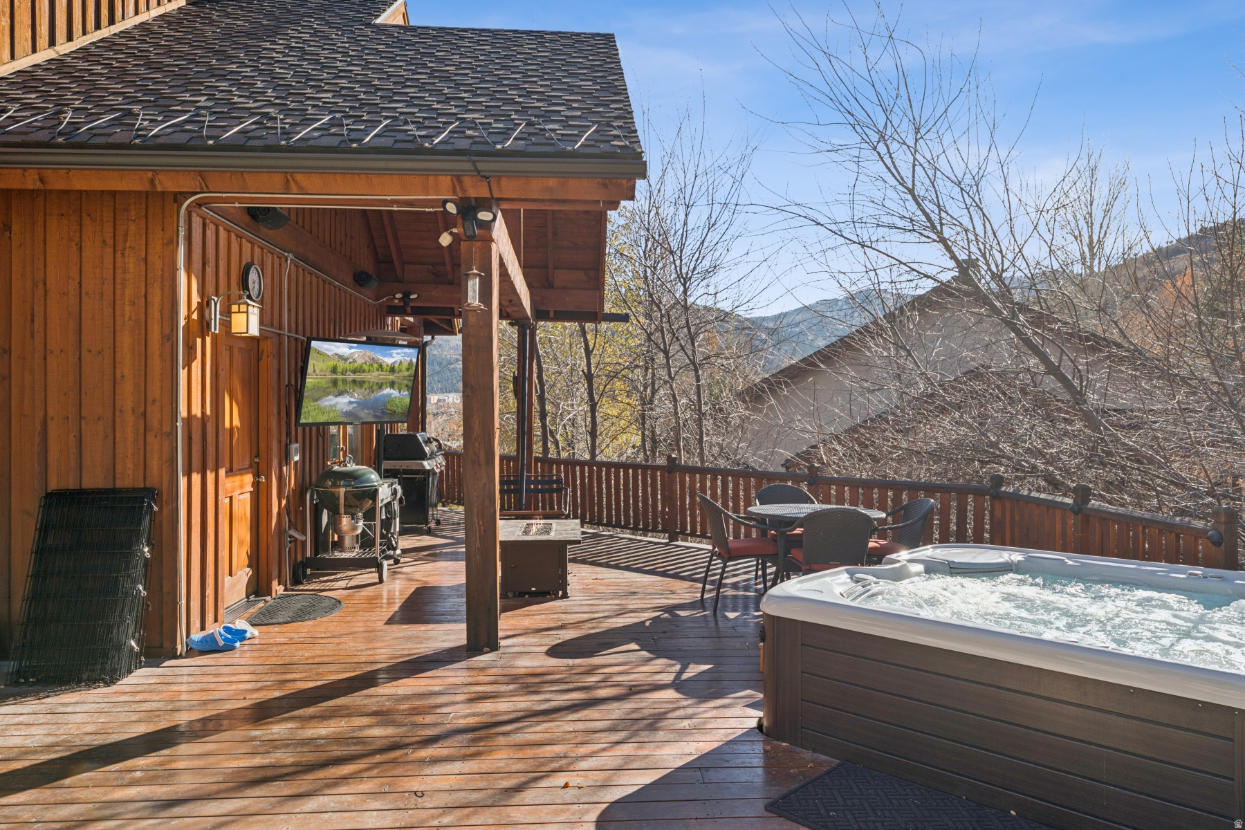 Park City, Utah 84098, United States, 4 Bedrooms Bedrooms, ,4 BathroomsBathrooms,Residential,Active,239098