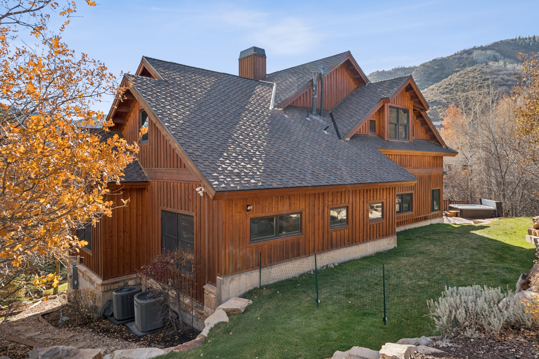 Park City, Utah 84098, United States, 4 Bedrooms Bedrooms, ,4 BathroomsBathrooms,Residential,Active,239098