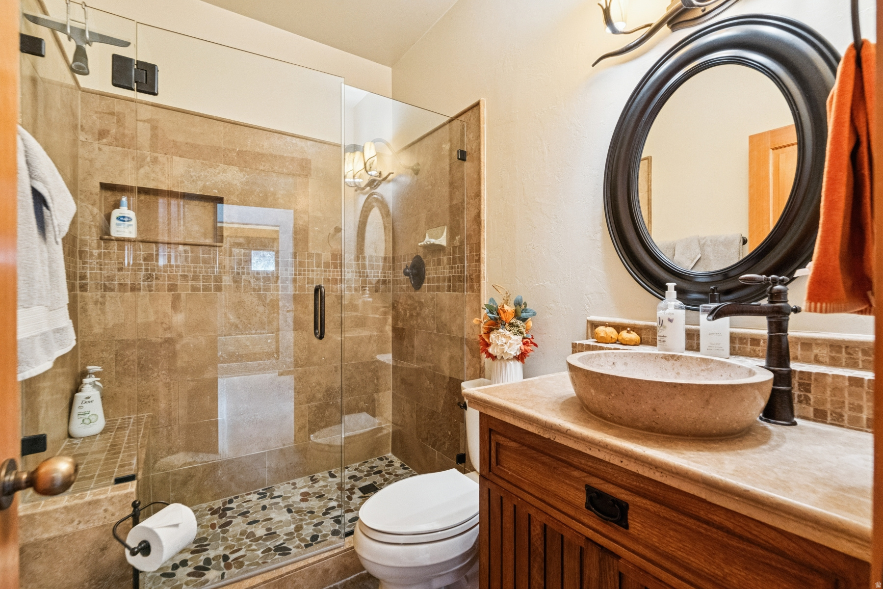 Park City, Utah 84098, United States, 4 Bedrooms Bedrooms, ,4 BathroomsBathrooms,Residential,Active,239098