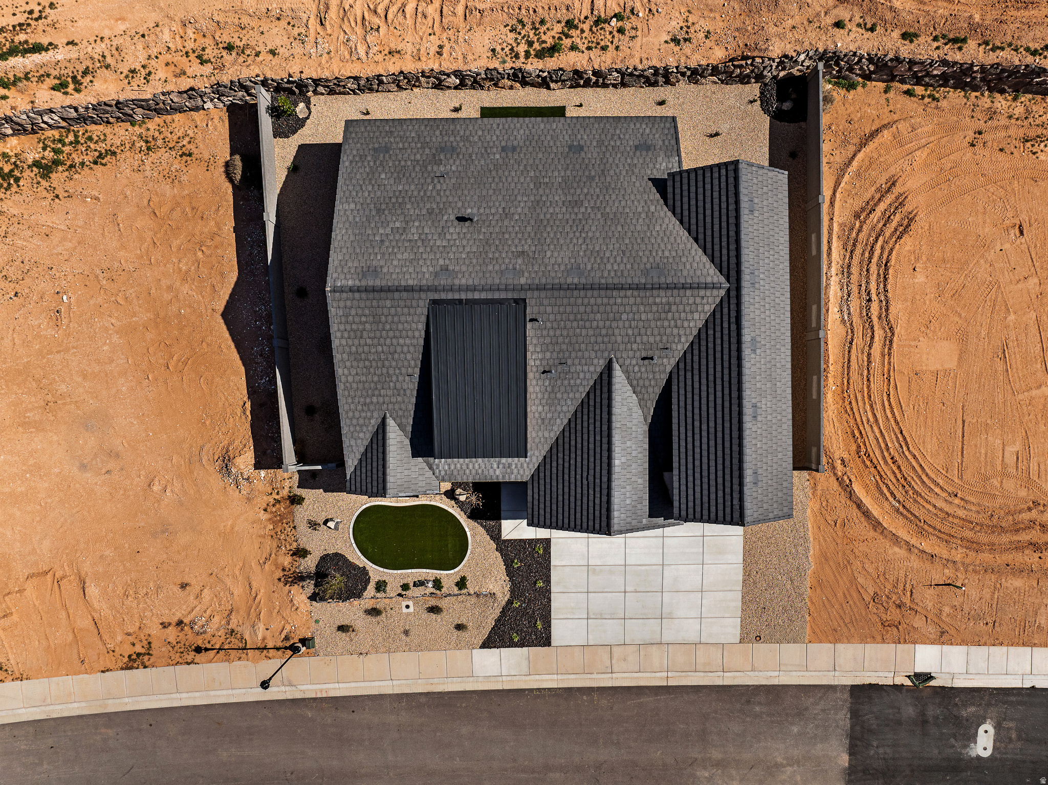 RED SLATE ESTATES - Residential