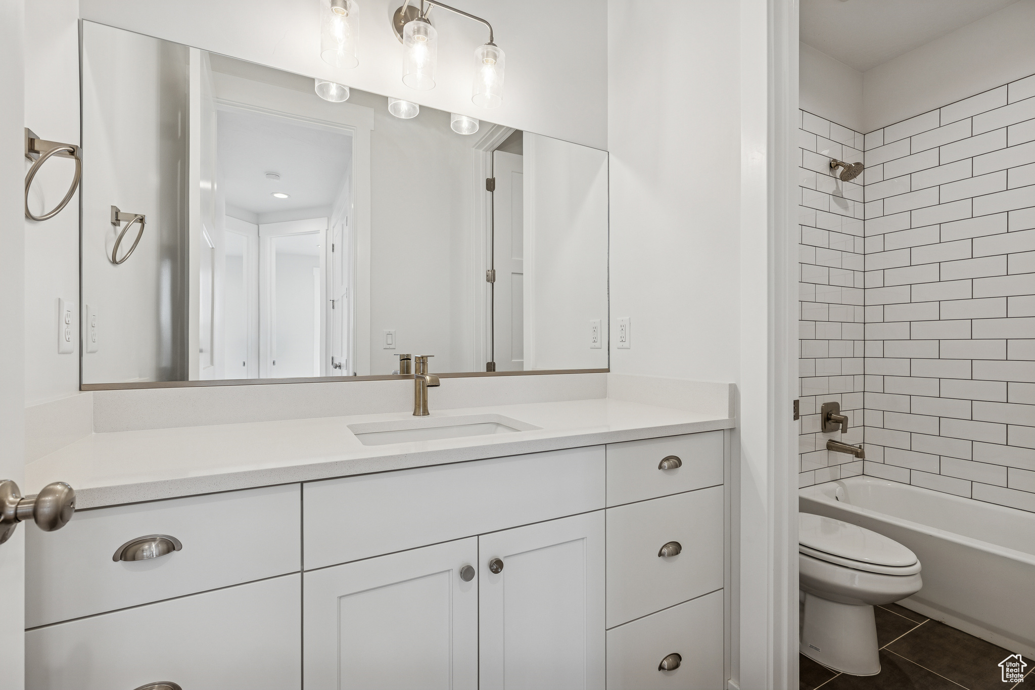 RED SLATE ESTATES - Residential