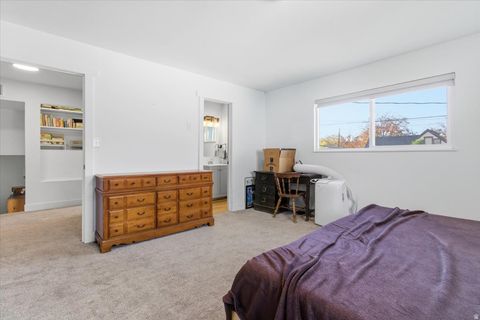 Tiny photo for 252 S 400 E, Payson, UT 84651 (MLS # 2123137)