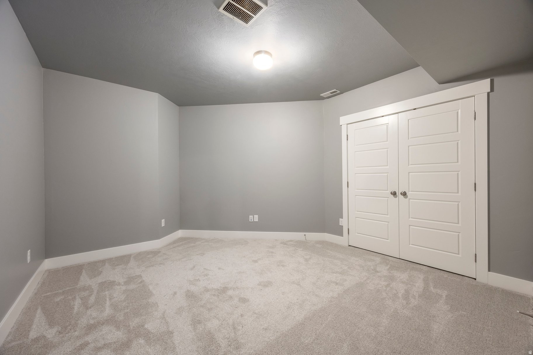 PACE MANOR - Residential