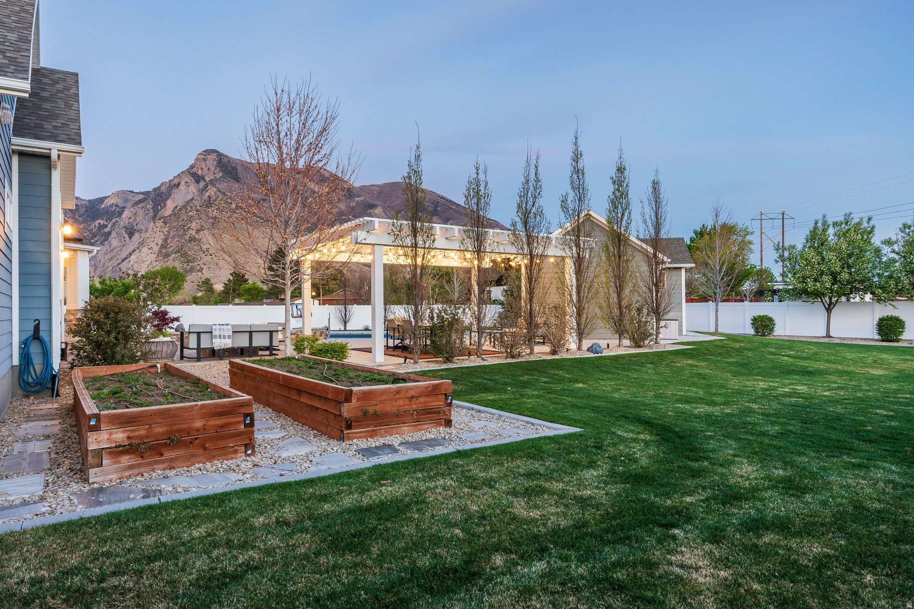 PACE MANOR - Residential