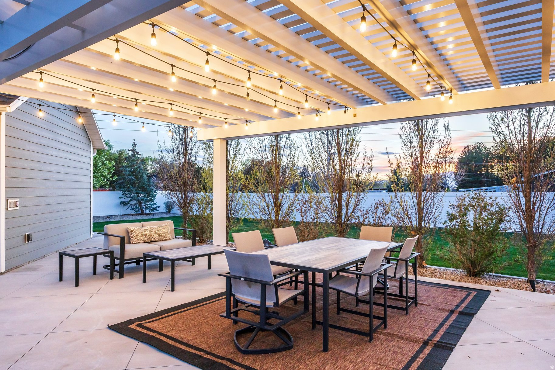 PACE MANOR - Residential