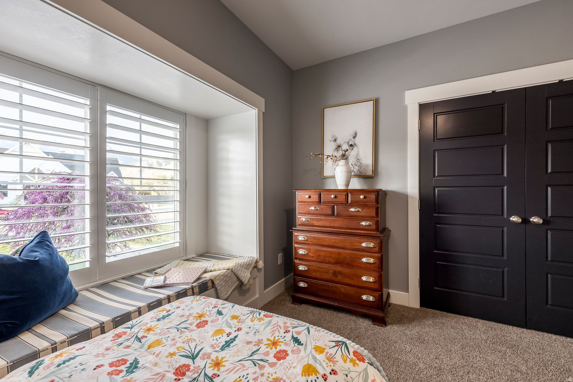 PACE MANOR - Residential