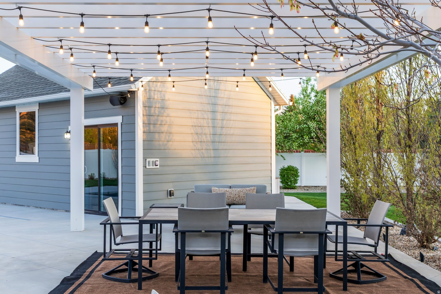 PACE MANOR - Residential