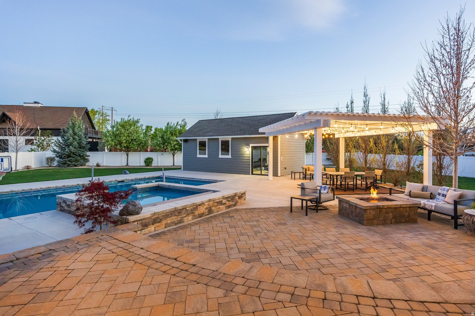 PACE MANOR - Residential