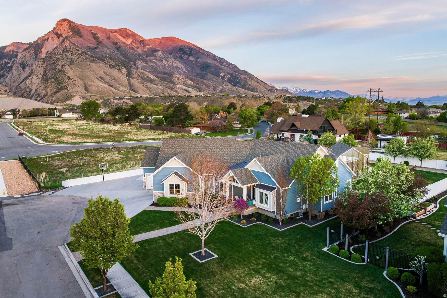 PACE MANOR - Residential