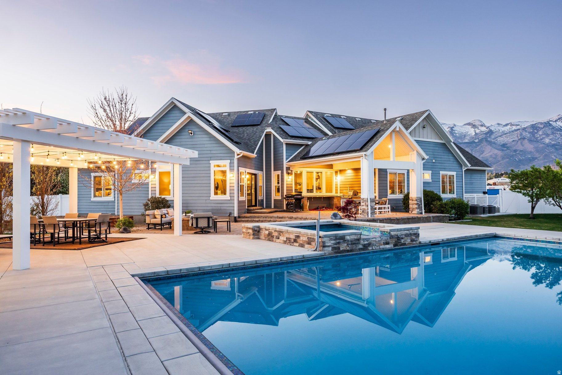 PACE MANOR - Residential