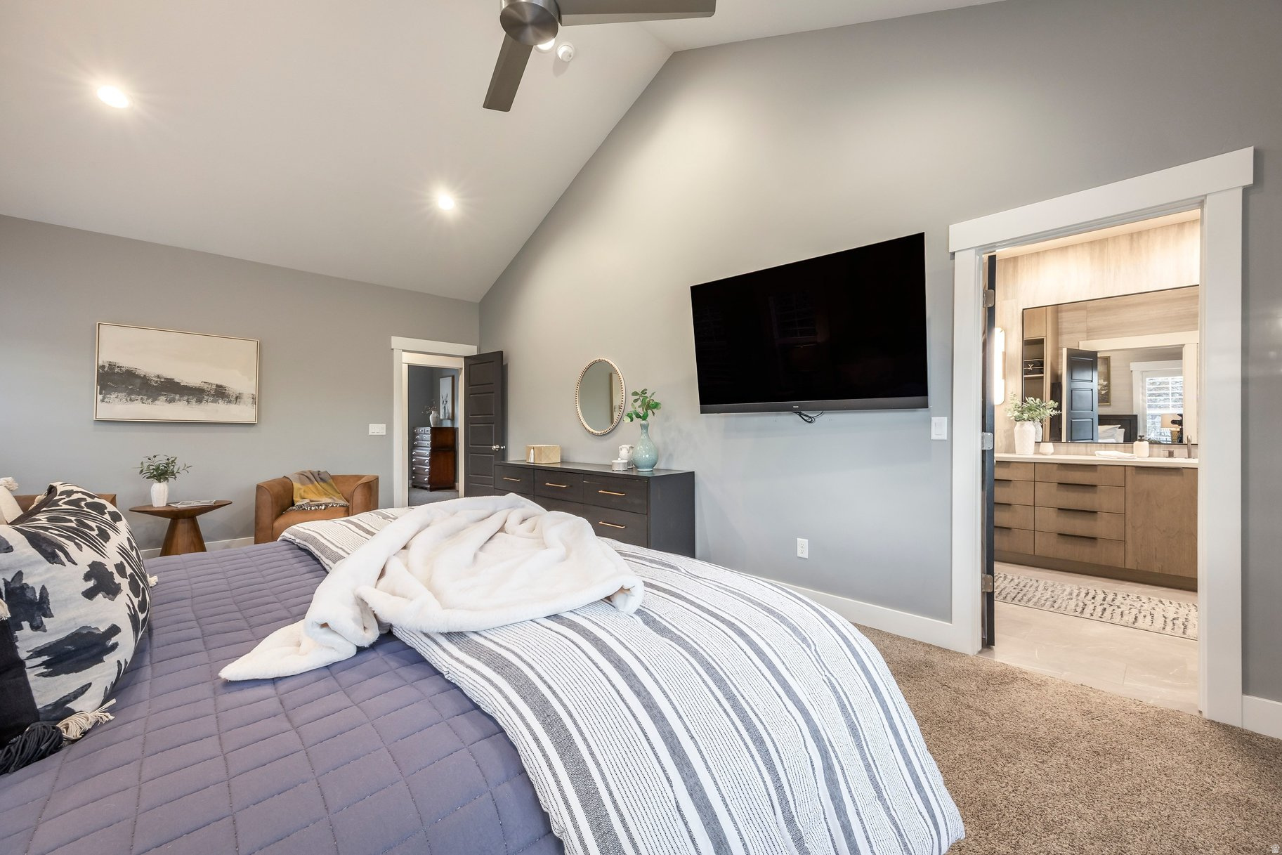 PACE MANOR - Residential