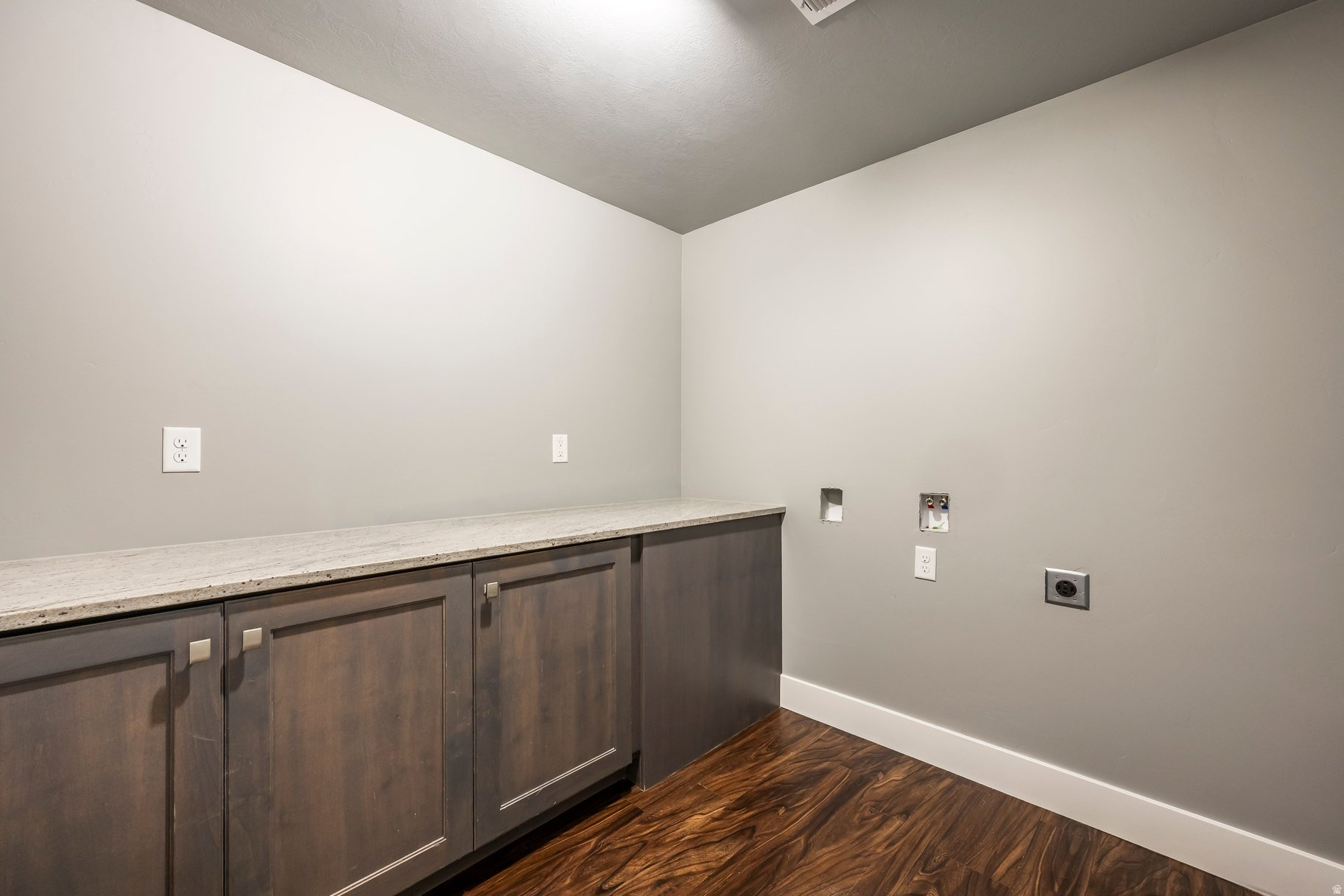 PACE MANOR - Residential