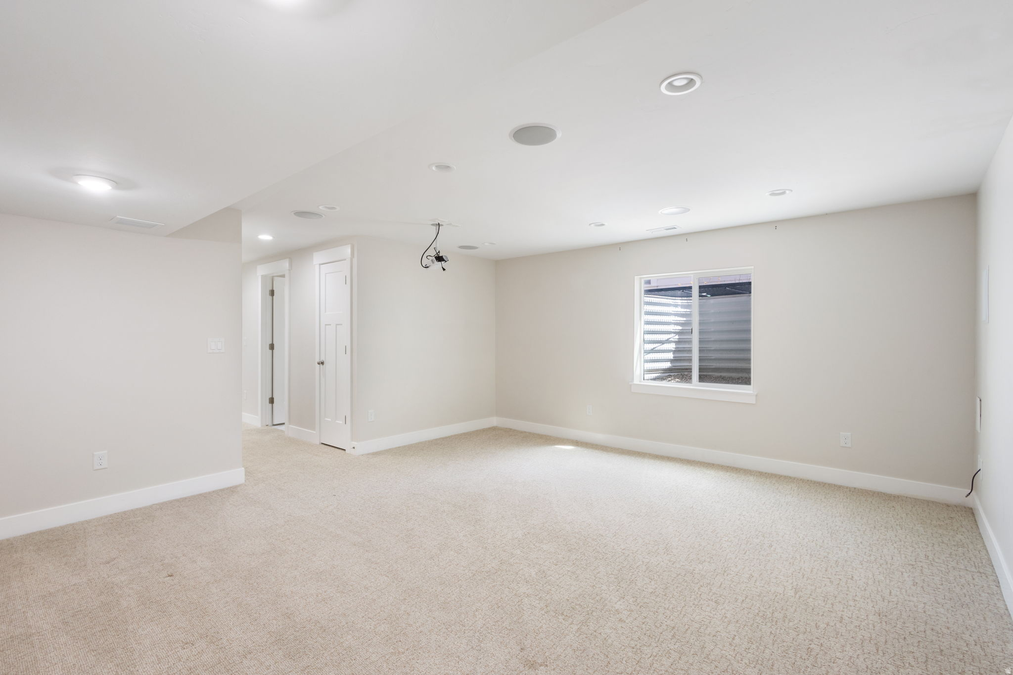 DAYBREAK - Residential