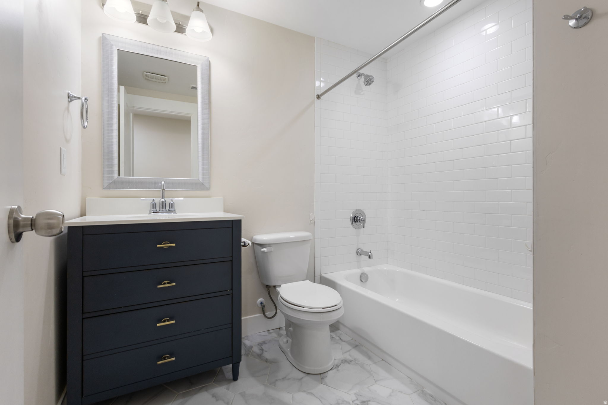 DAYBREAK - Residential