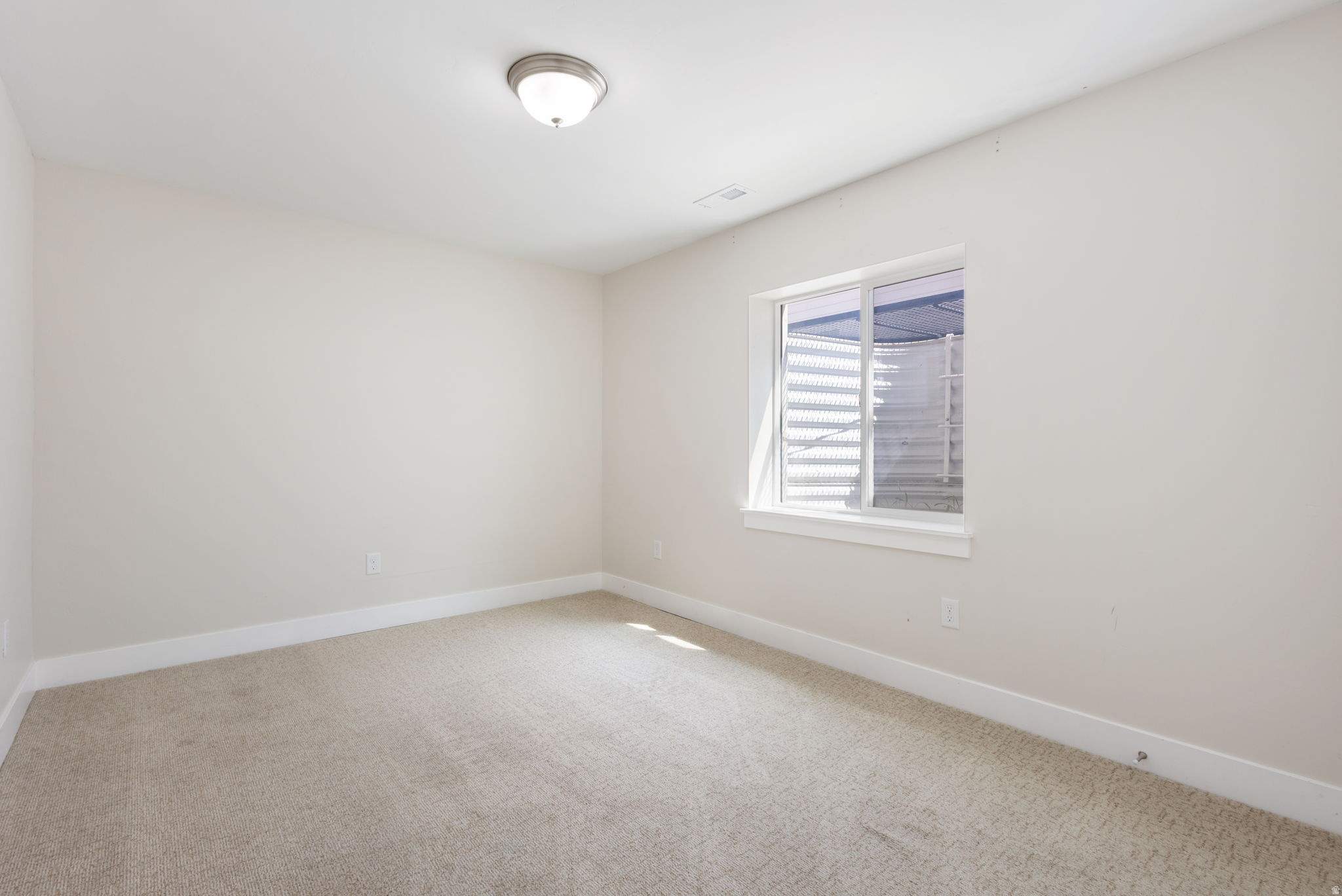 DAYBREAK - Residential