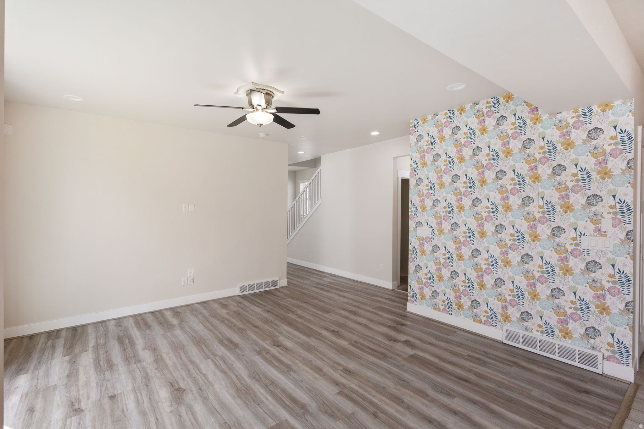 DAYBREAK - Residential