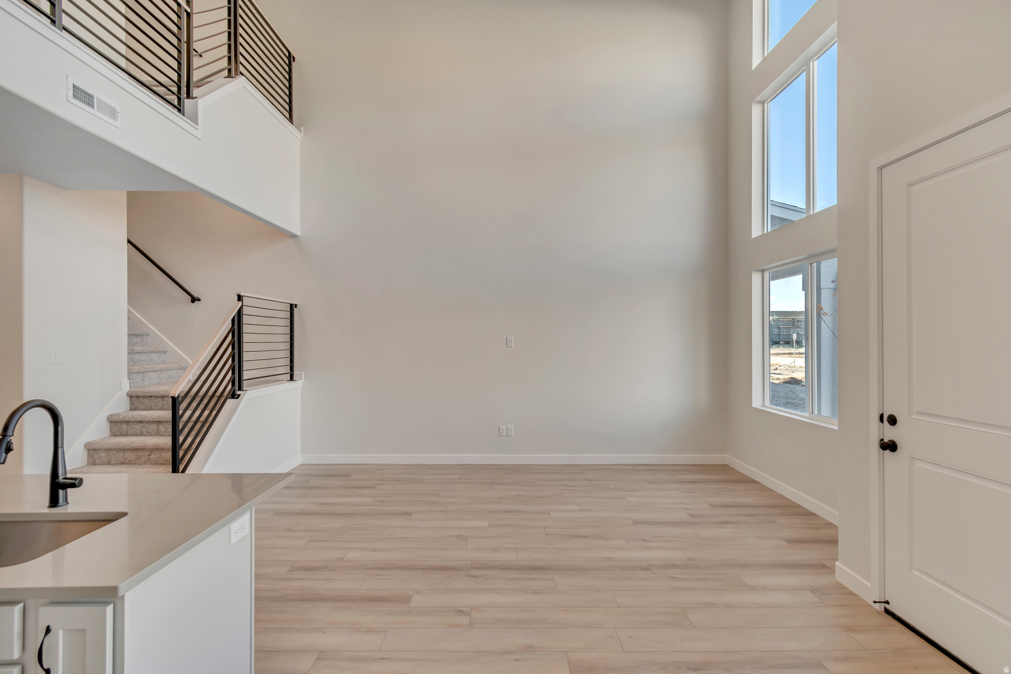 MEADOWBROOK - Residential